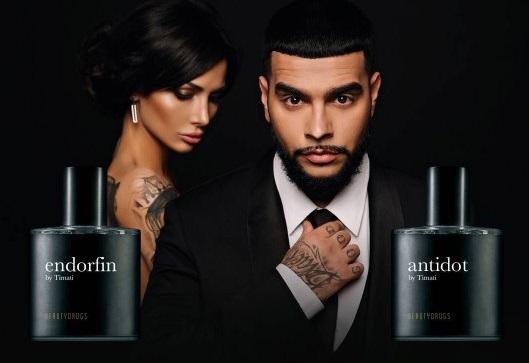 Publicité pour les parfums Endorfin et Antidot by Timati